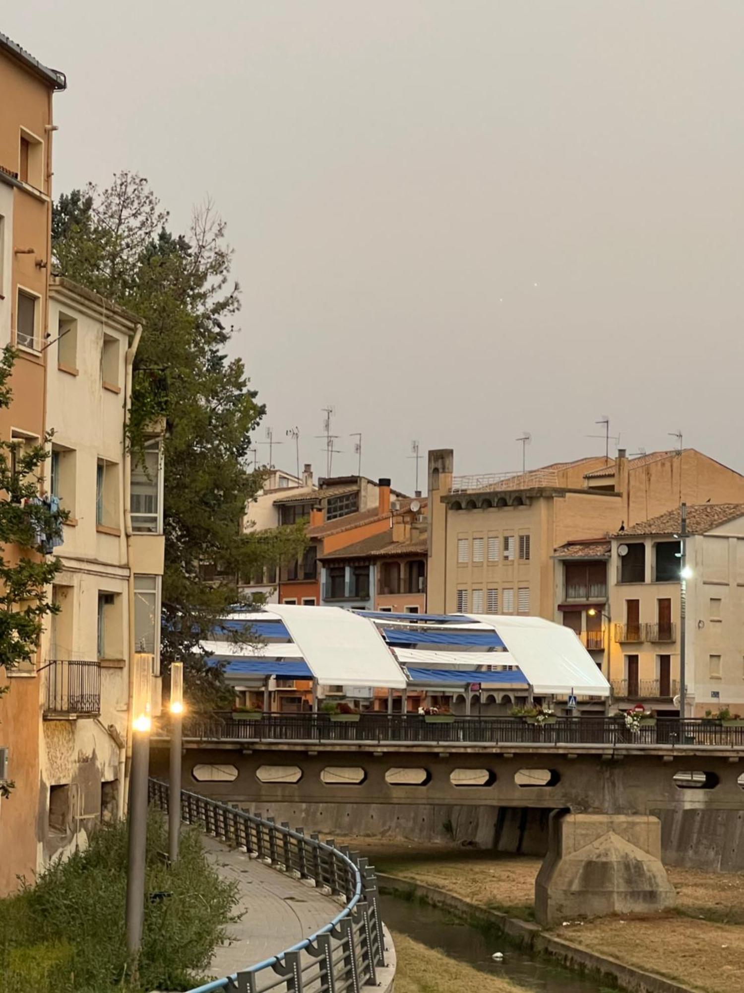 Hostal Pirineos Barbastro Kültér fotó