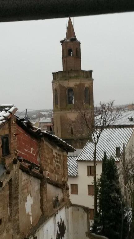 Hostal Pirineos Barbastro Kültér fotó