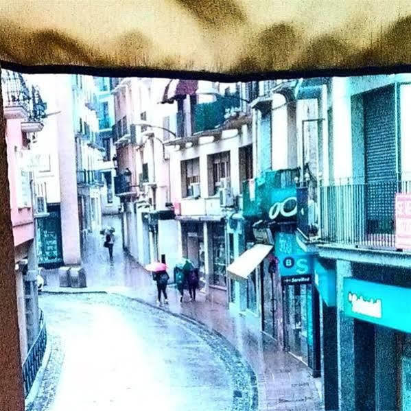 Hostal Pirineos Barbastro Kültér fotó